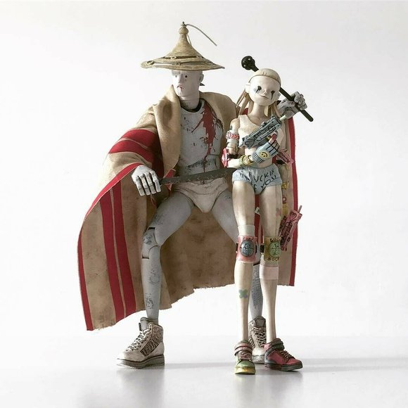 Mount Ninji and Da Nice Time Kid figure by Ashley Wood, produced by Threea. Front view.