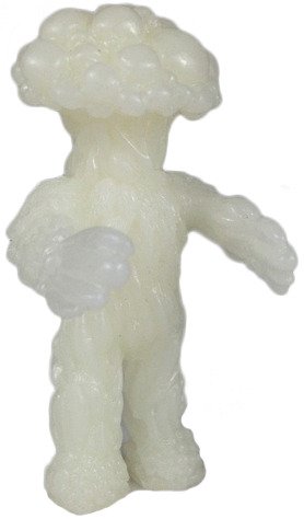 Mushroom People Attack!! Pearlish White figure by Barry Allen, produced by Gorgoloid. Front view.
