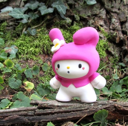 My Melody Dunny figure by Jenn & Tony Bot. Front view.