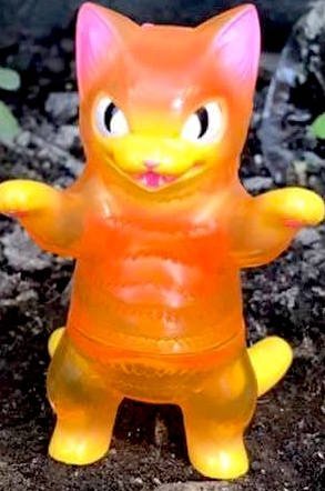 Negora Orange Clear Siamese figure by Konatsu, produced by Konatsuya. Front view.