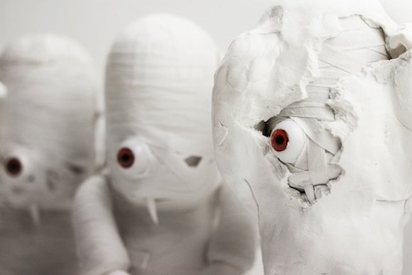 Nothing Toy - Mummy figure by Qiu Dechun, produced by Nothing Studio. Detail view.