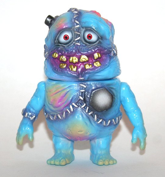 NYCC 2014 Cadaver Kid figure by Rampage Toys X Splurrt. Front view.