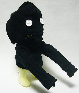 Obake Dog Zip Face GID figure by Take-Shit, produced by Secret Base. Side view.