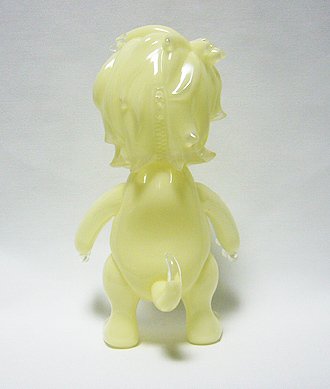 Obake Dog Zip Face GID figure by Take-Shit, produced by Secret Base. Back view.