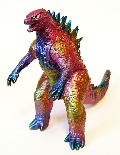Oil Slick Shokugan Godzilla figure by Chase Root, produced by Bluefin Distribution Toys. Front view.