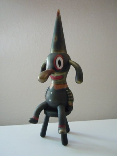 Okichi figure by 23Spk, produced by Critterbox. Front view.