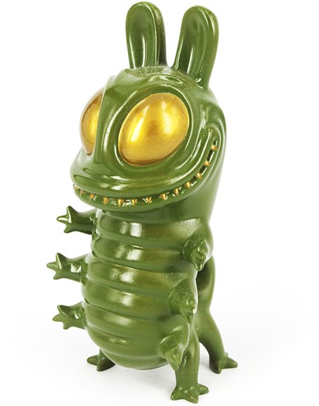 Hug the Killer - Army Green figure by Nikopicto, produced by Mighty Jaxx. Front view.