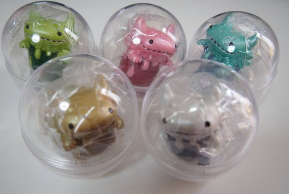 One Up- Vag capsule series figure by Shoko Nakazawa (Koraters) & T9G, produced by Medicom Toy. Packaging.