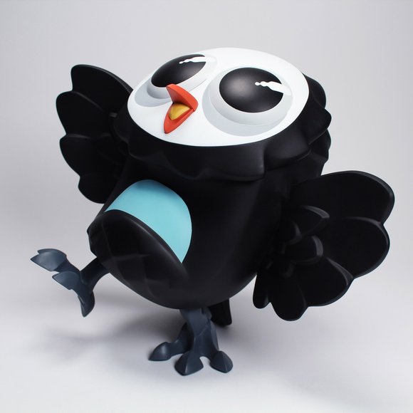 OUTBURST LOOP (BLACK) – ROTOFUGI EXCLUSIVE figure by Mark Landwehr X Sven Waschk, produced by Coarsetoys. Front view.