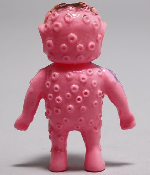 Cosmos Alien (Version A) – Mandarake Nakano exclusive figure by Cosmos Project, produced by Medicom Toy. Back view.