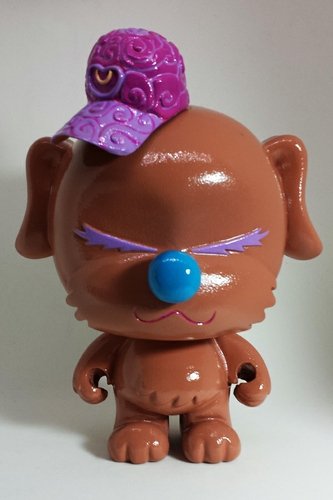 Papa Sama Mocha Gumball  figure by Erick Scarecrow, produced by Esc-Toy. Front view.