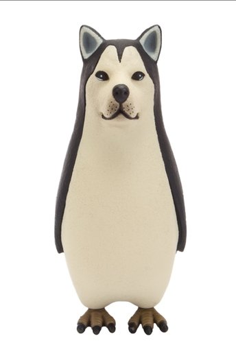Pengdog - Dogbird figure, produced by Third Stage. Front view.