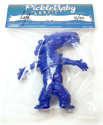 PickleBaby - SDCC 2013 figure by Leecifer, produced by Dragatomi. Packaging.