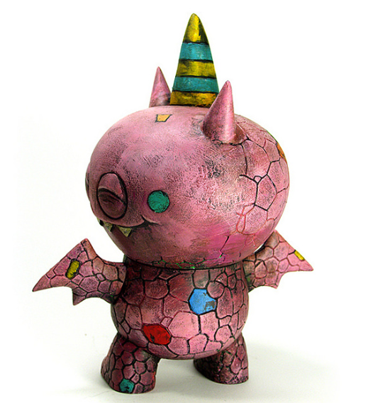 Pink Confetti Bat figure by Leecifer. Back view.