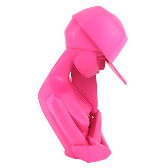 Pink New Eva figure by Ajee, produced by Mighty Jaxx & Bonustoyz. Side view.
