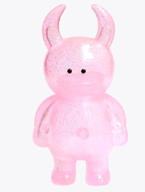 Pink Lame Uamou figure by Ayako Takagi, produced by Uamou. Front view.