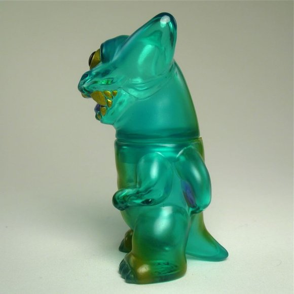 Pocket Deathra - Clear Green figure by Naoya Ikeda. Side view.