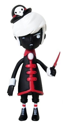 Priotcia figure by Patricio Oliver (Po!), produced by Kidrobot. Front view.