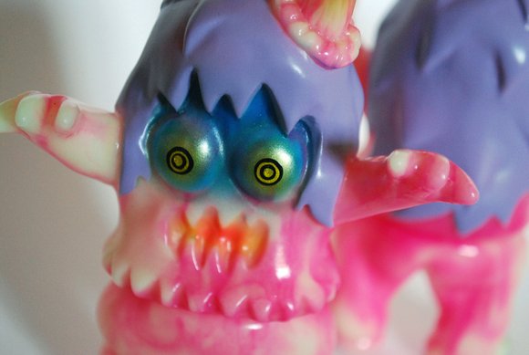 Psychadelic Freakout! Ugly Unicorn figure by Jon Malmstedt, produced by Rampage Toys. Detail view.