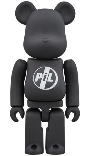 Public Image Ltd BE@RBRICK 100% figure, produced by Medicom Toy. Front view.