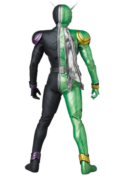 RAH Kamen Rider W Cyclone Joker (Ver.2.0) figure, produced by Medicom Toy. Back view.