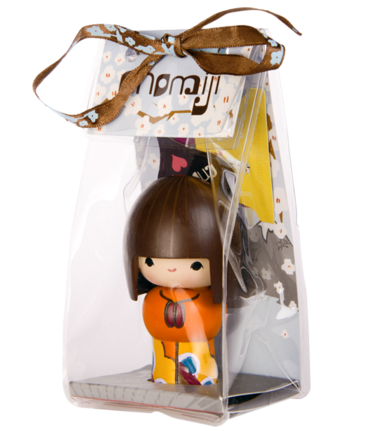 Rainbows figure by Momiji, produced by Momiji. Packaging.