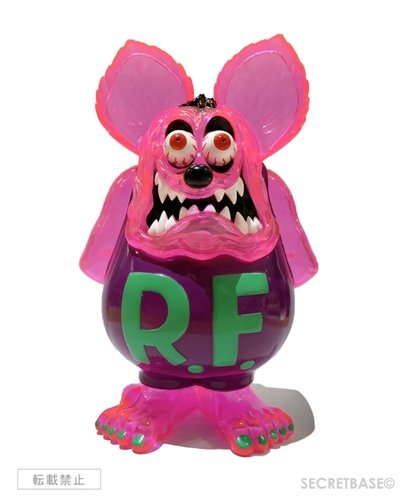 Rat X-Ray Rat Fink figure by Ed Roth, produced by Secret Base. Front view.