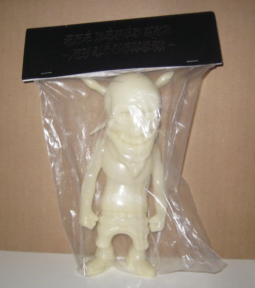 Rebel Ink - GID Blue Lucky Bag 2010 figure by Usugrow, produced by Secret Base. Packaging.