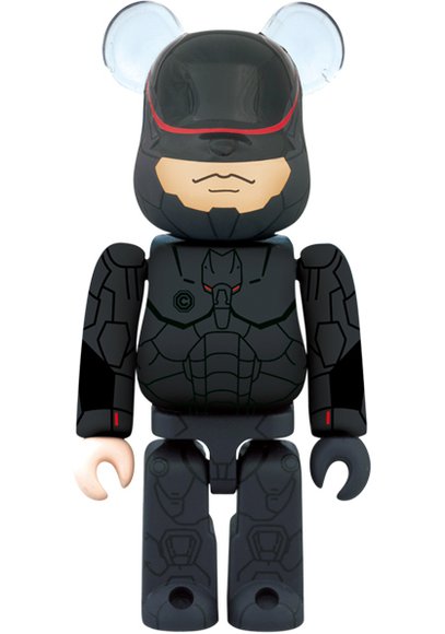 ROBOCOP 3.0 Be@rbrick 100% figure, produced by Medicom Toy. Front view.