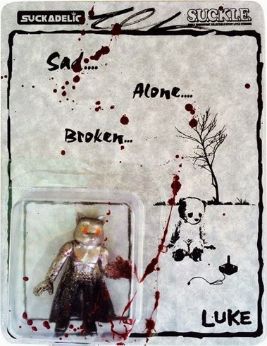 Sad... Alone... Broken... S.U.C.K.L.E. figure by Luke Chueh, produced by Suckadelic. Front view.