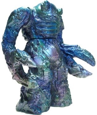 Safire Daigomi figure by Brian Mahony, produced by Guumon. Front view.