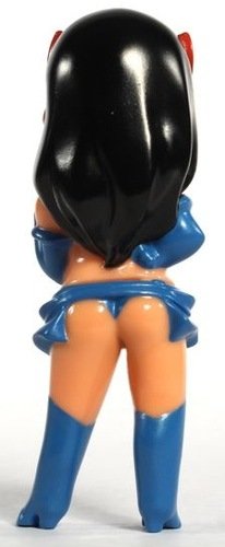 SDCC 2012 Lady Darkness (masked) figure by Mark Nagata, produced by Max Toy Co.. Back view.