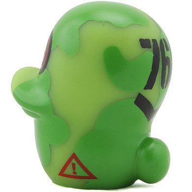 Green Camo Buka (chase) figure by Jukai, produced by Adfunture. Side view.