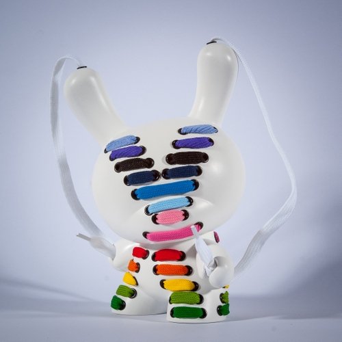 ShoelEECHed X-Ray figure by Eechone, produced by Kidrobot. Front view.