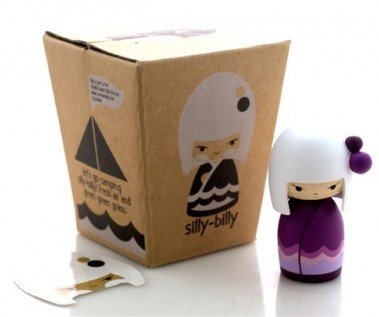 Silly Billy figure by Momiji, produced by Momiji. Packaging.