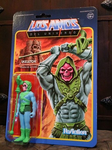 Skeletor from Los Amos Del Universo ReAction figure. Front view.