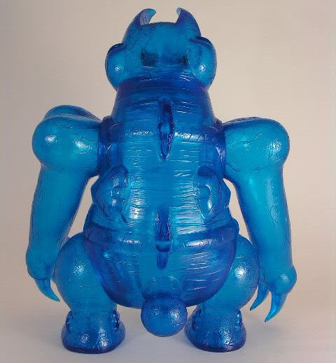 Skull King Clear Blue figure by Touma, produced by Intheyellow. Back view.