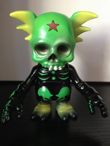 Skullwing - Horror Version (Osaka Super Festival Chase Variant) figure by Pushead, produced by Secret Base. Front view.