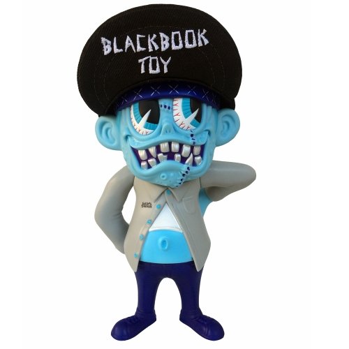 SKUM-kun Cyco Blue figure by Knuckle X Suicidal Tendencies, produced by Blackbook Toy. Front view.