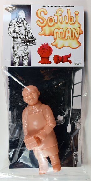 SOFUBI-MAN figure by Mark Nagata, produced by Max Toy Co.. Packaging.