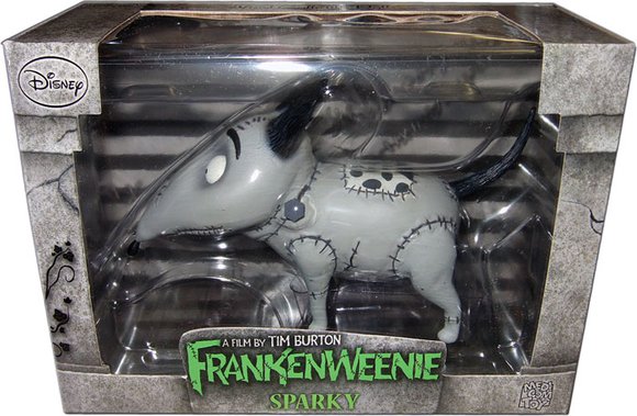 Sparky - VCD No.200 figure by Tim Burton, produced by Medicom Toy. Packaging.