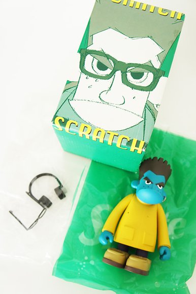 Sprite Soul - Scratch B figure by Eric So, produced by Sprite X Devilock. Packaging.