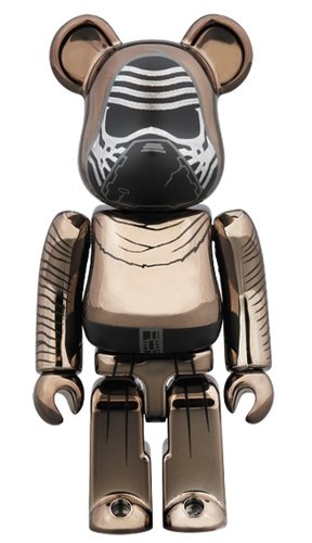 STAR WARS - KYLO REN - The Force Awakens-Chrome Ver. BE@RBRICK 100% figure, produced by Medicom Toy. Front view.