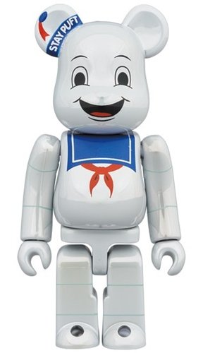 STAY PUFT MARSHMALLOW MAN BE@RBRICK WHITE CHROME Ver. 100％ figure, produced by Medicom Toy. Front view.