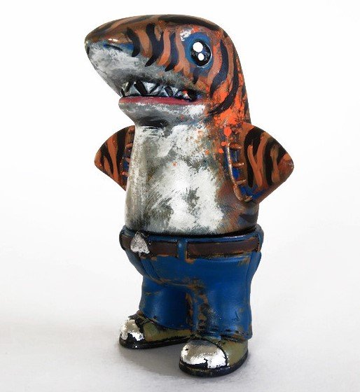 Steeltoed Tiger figure by Leecifer. Front view.