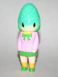 Sunguts Strawberry figure by Sunguts, produced by Sunguts. Front view.