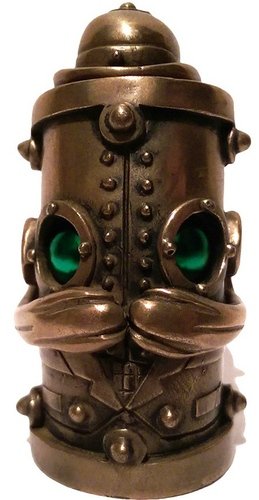 Stumpy Warburton - Bronze figure by Doktor A, produced by Baroque Designs. Front view.