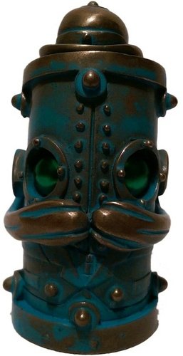 Stumpy Warburton - Verdigris figure by Doktor A, produced by Baroque Designs. Front view.