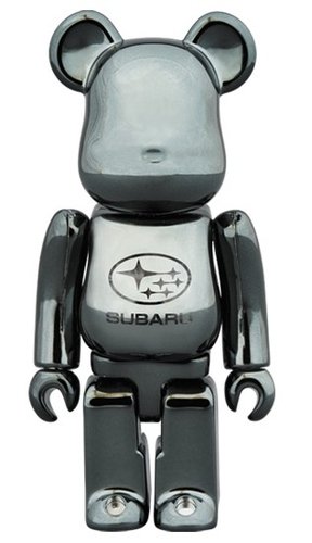 SUBARU THE 2nd ANNIVERSARY LIMITED MODEL BE@RBRICK 100% figure, produced by Medicom Toy. Front view.