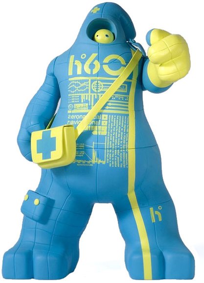 SUG H60 Blue SDCC exclusive figure by Unklbrand, produced by Unklbrand. Front view.